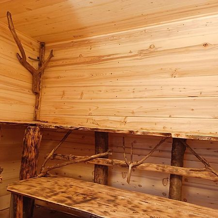Gite Redrooster Home - 160M2, 4 Ch, 2 Sdb, Fibre, Parking, Sauna, Bain A Remous Theys Exteriör bild