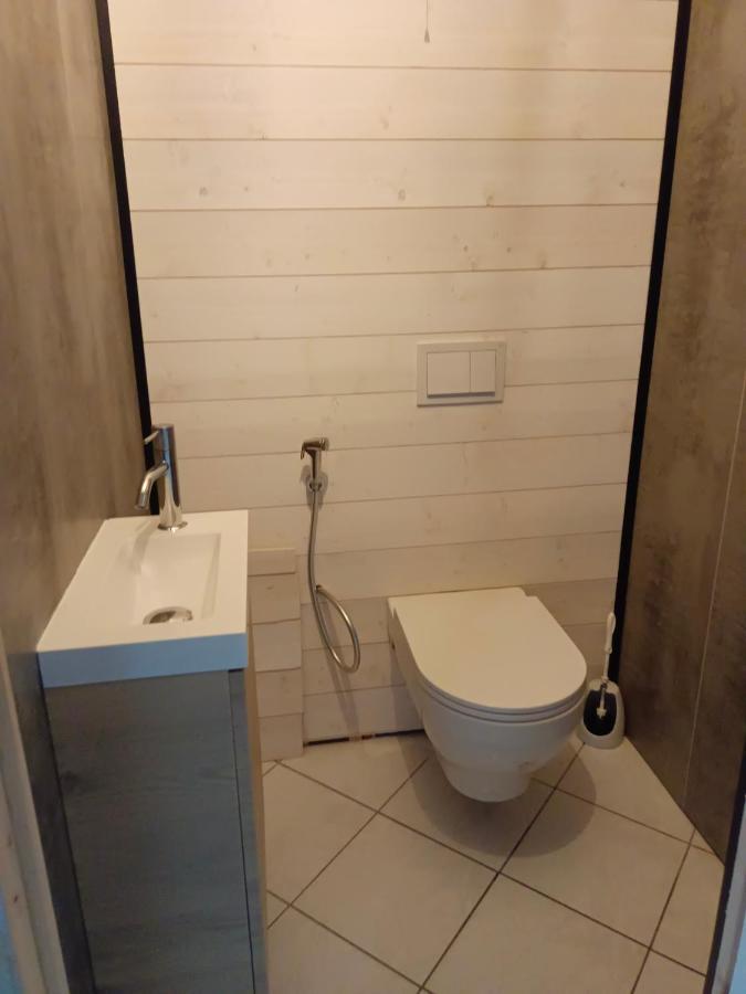 Gite Redrooster Home - 160M2, 4 Ch, 2 Sdb, Fibre, Parking, Sauna, Bain A Remous Theys Exteriör bild
