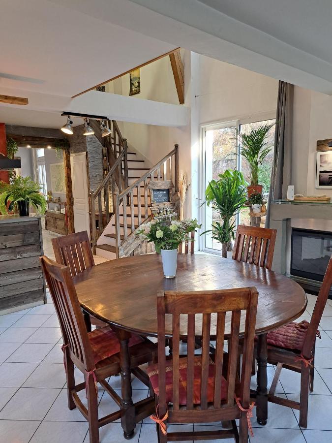 Gite Redrooster Home - 160M2, 4 Ch, 2 Sdb, Fibre, Parking, Sauna, Bain A Remous Theys Exteriör bild